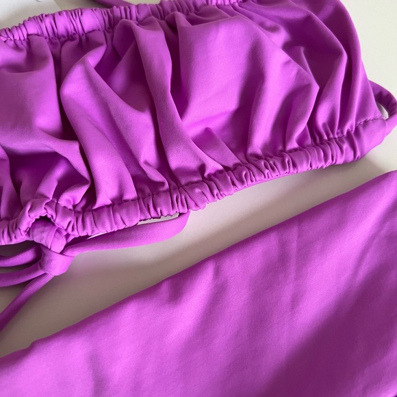 *NWT* Frankies Bikinis set | Dreamy top & bottom | passionfruit - Picture 3 of 7